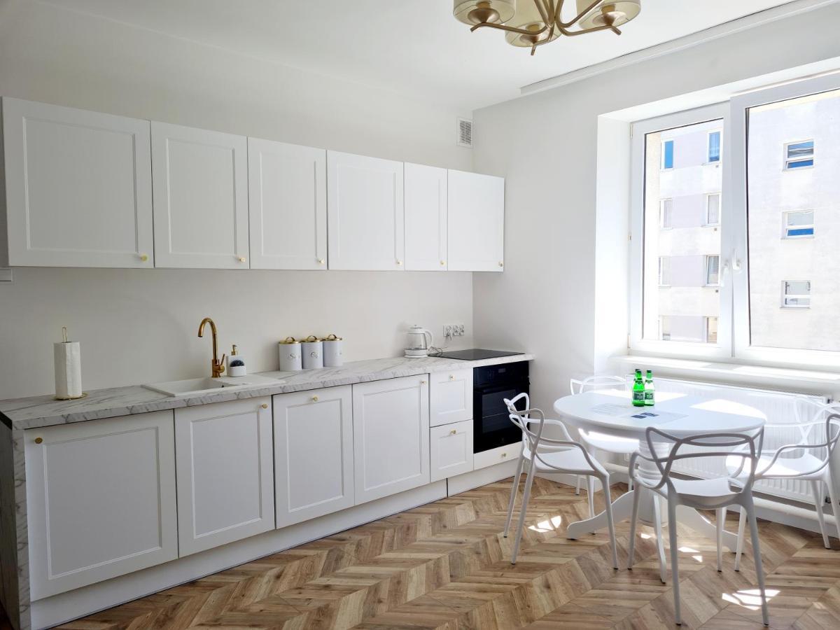 Sun And Holidays Apartament Abrahama Gdynia Exterior photo